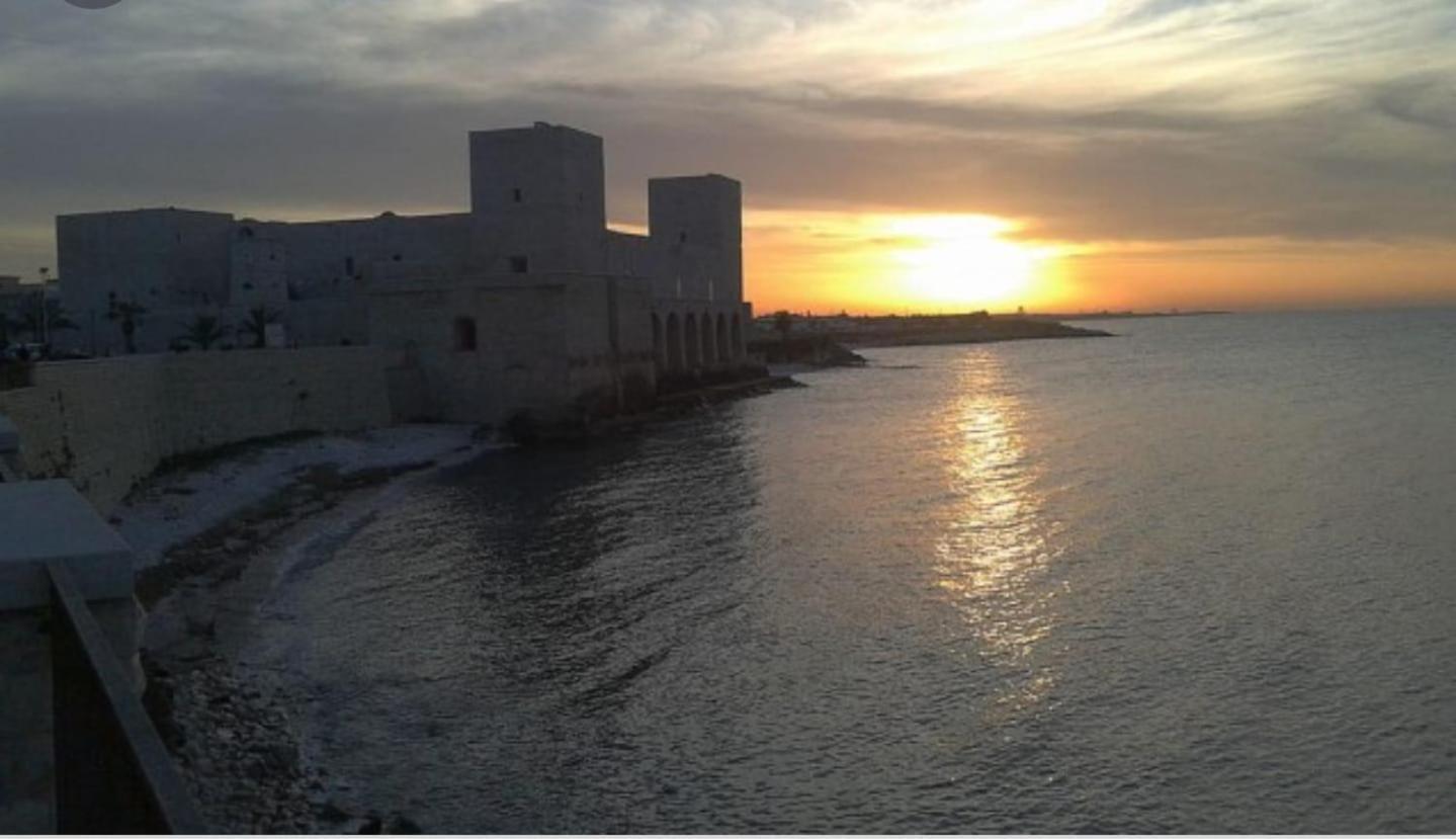 B&B Montebello Trani Εξωτερικό φωτογραφία
