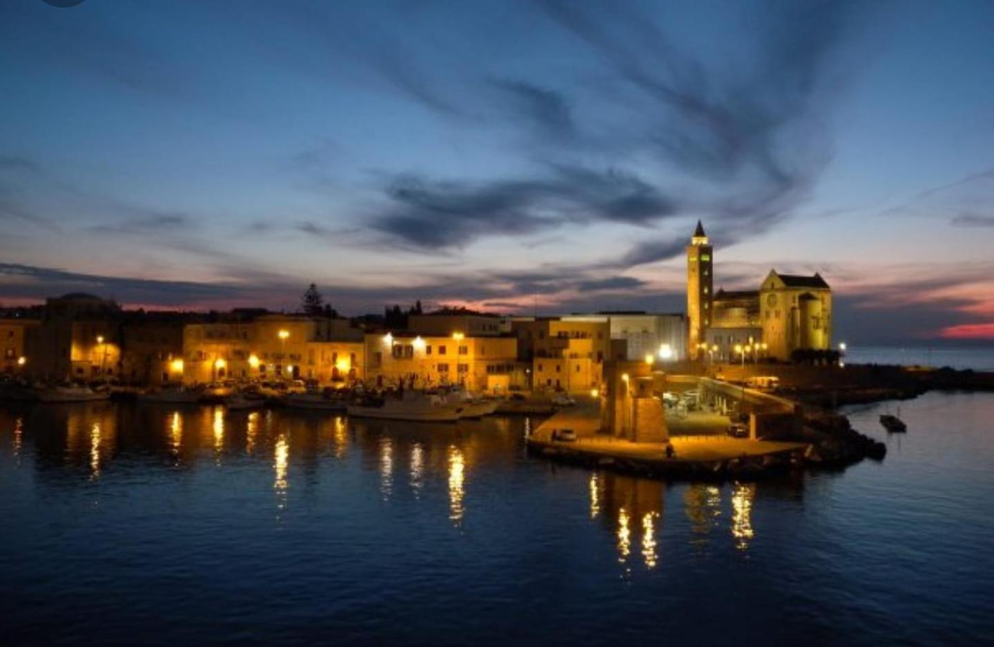 B&B Montebello Trani Εξωτερικό φωτογραφία